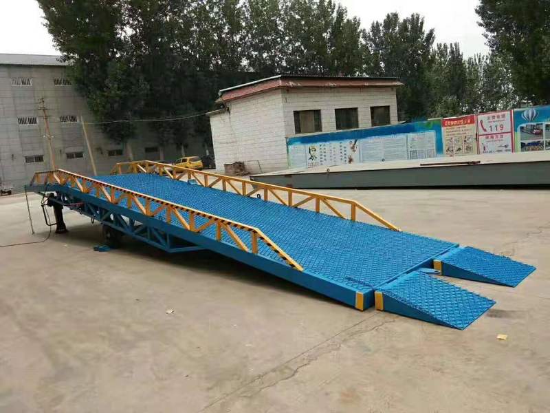 宁德汽车登车桥